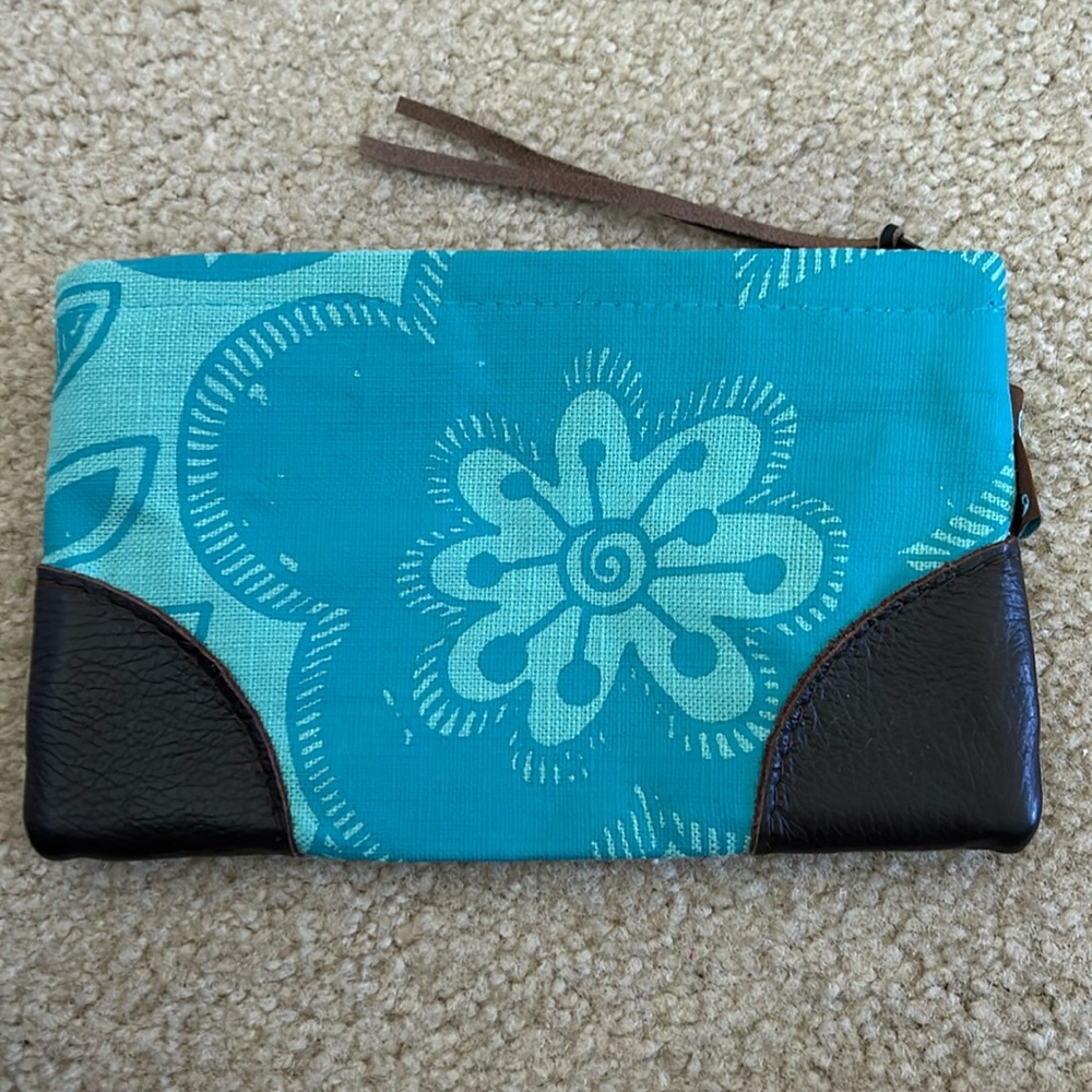 Blue Floral Printed Linen/Leather Small Purse/Clutch NWT